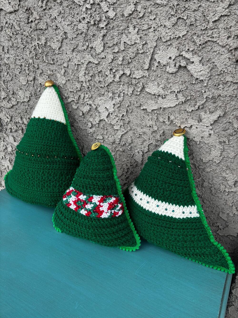 Reversible Handmade Tree Shaped Throw Pillow Set: Green Holiday Home Decor